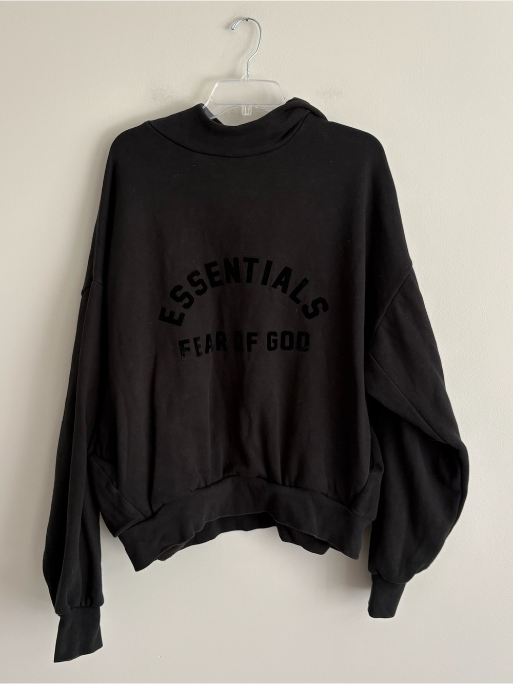 ESSENTIALS Fear of God Black Pullover Sweatshirt Size M
